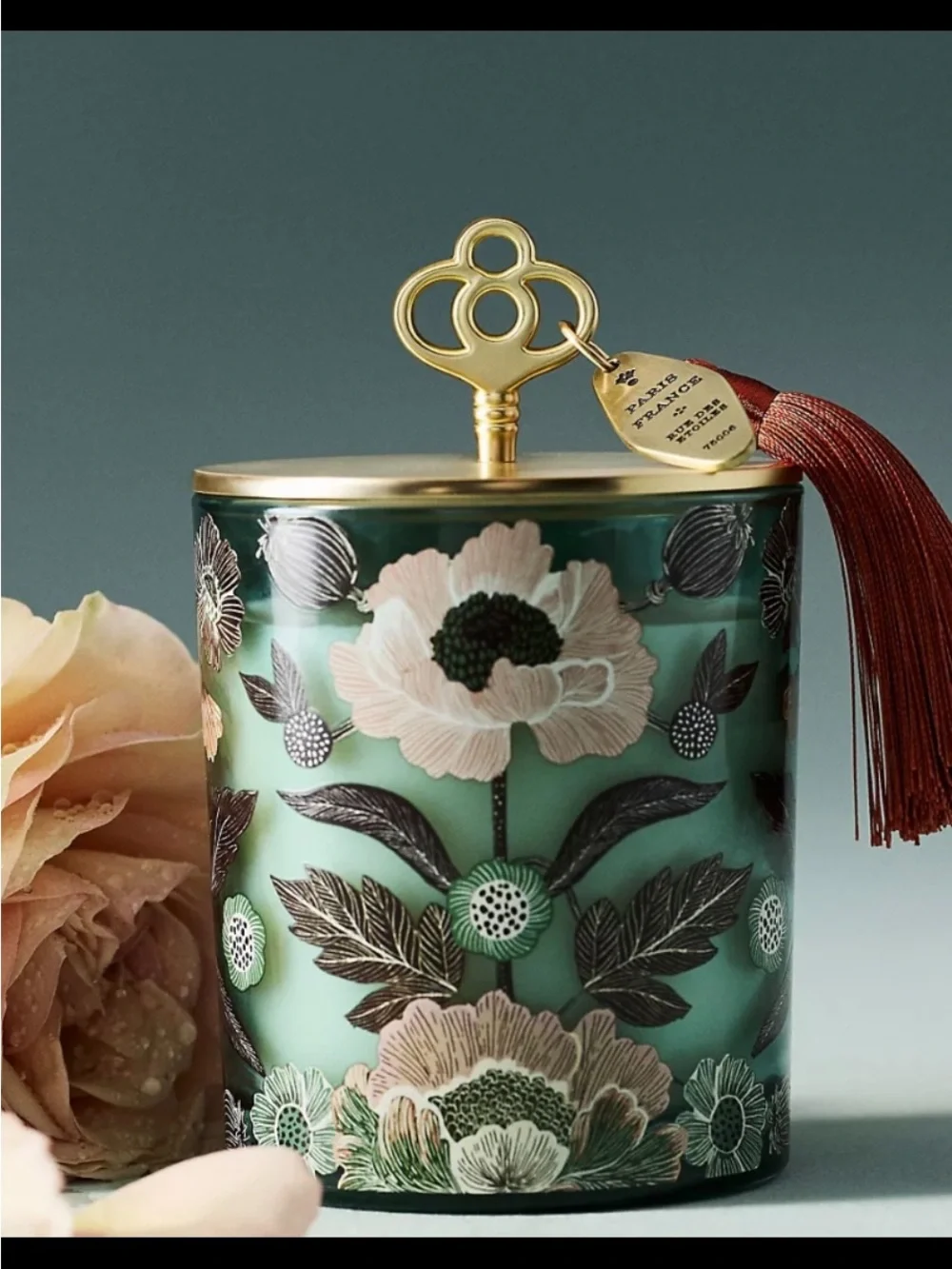 Anthropologie Teakwood Rose Lidded Glass Candle.